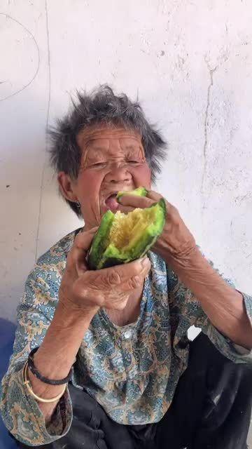 妈妈吃瓜方法,一场家庭欢乐盛宴