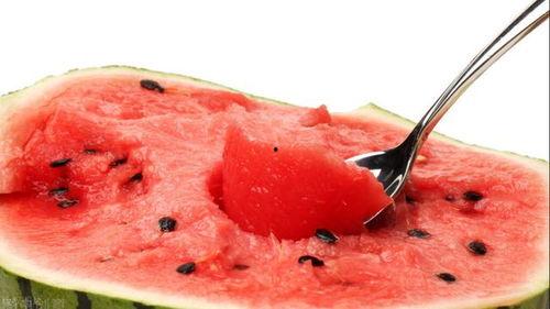 吃瓜便捷勺子,便捷勺子，轻松享受夏日清凉