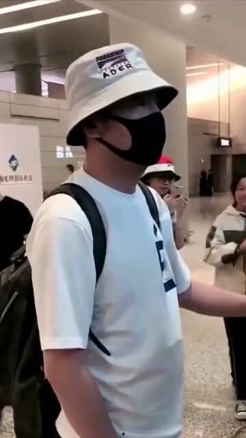 遇见吃瓜路人,一场别开生面的生活奇遇