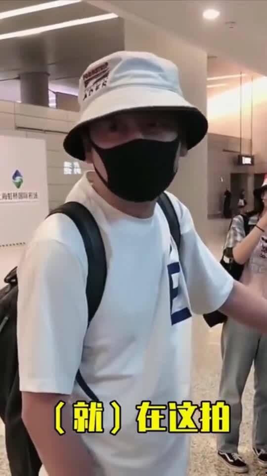 遇见吃瓜路人,一场别开生面的生活奇遇