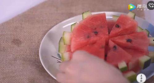 手掰瓜咋吃,手掰瓜的简易美味吃法揭秘