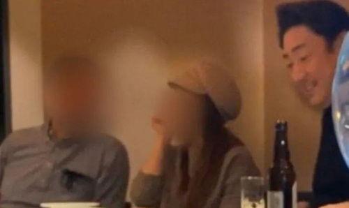 男寝吃瓜,揭秘宿舍里的“吃瓜”趣事