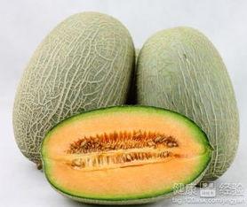 烂嘴角吃哈密瓜,美味营养两不误